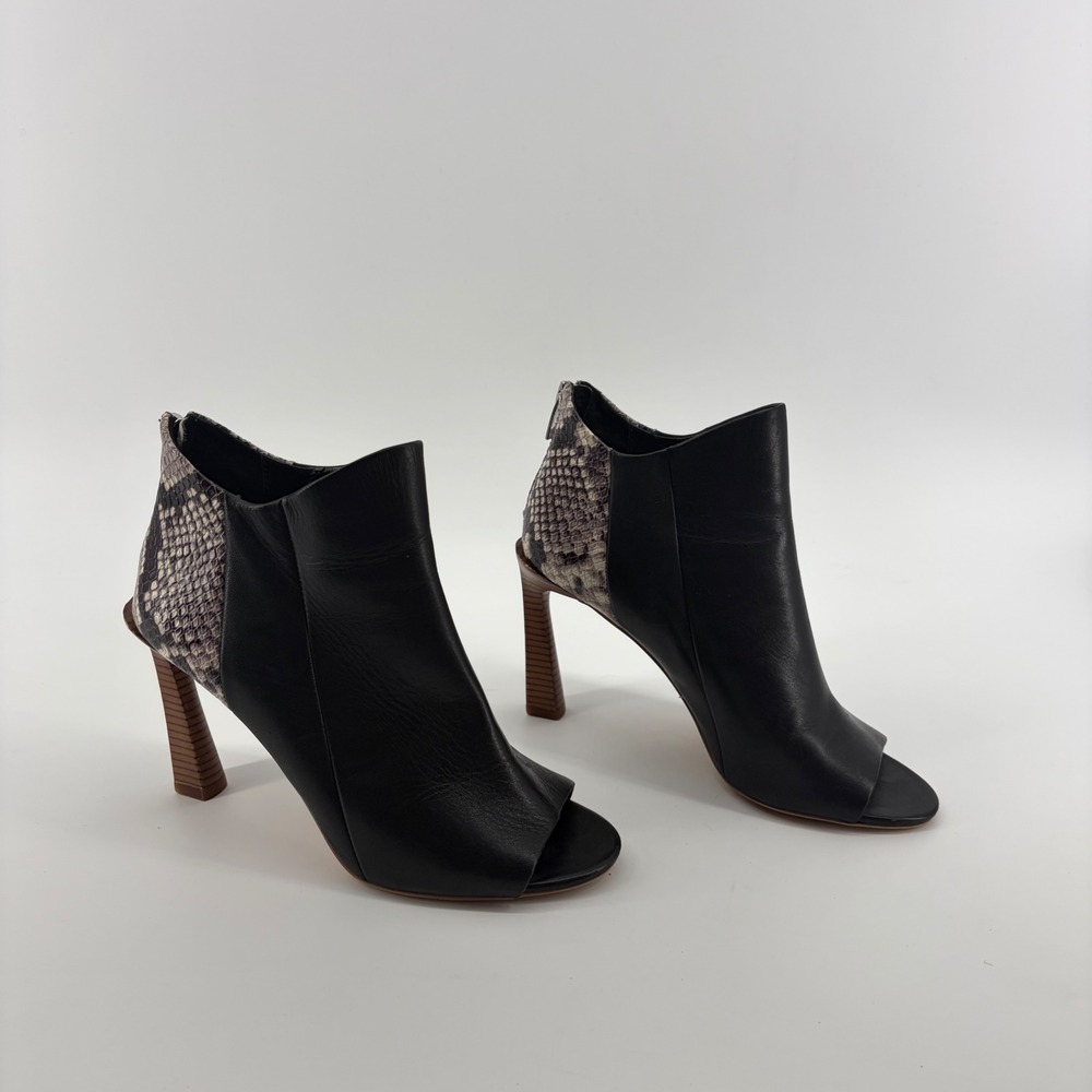 Vince Camuto Womens 8.5 Black Snake Peep Toe Booties Flared Heel Ankle Boots